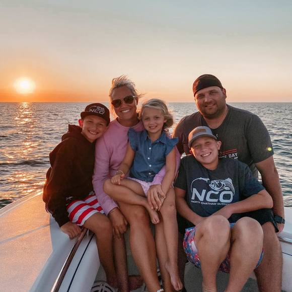 Meet your Posher, Danielle - Picture 1 of 1